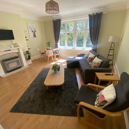 Spacious Guest Flat Near Roundhay Park Leeds  Zewnętrze zdjęcie