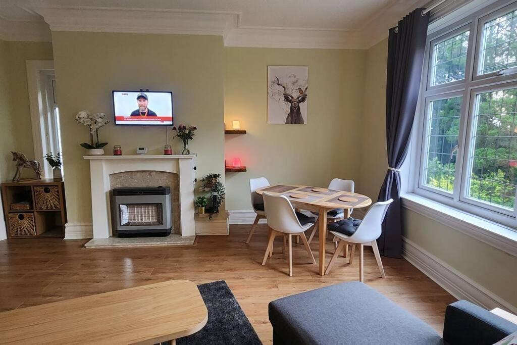 Spacious Guest Flat Near Roundhay Park Leeds  Zewnętrze zdjęcie